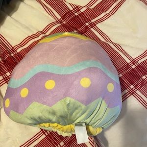 Squishmallow, Flipamallow, Aimee the chick, Edie the egg